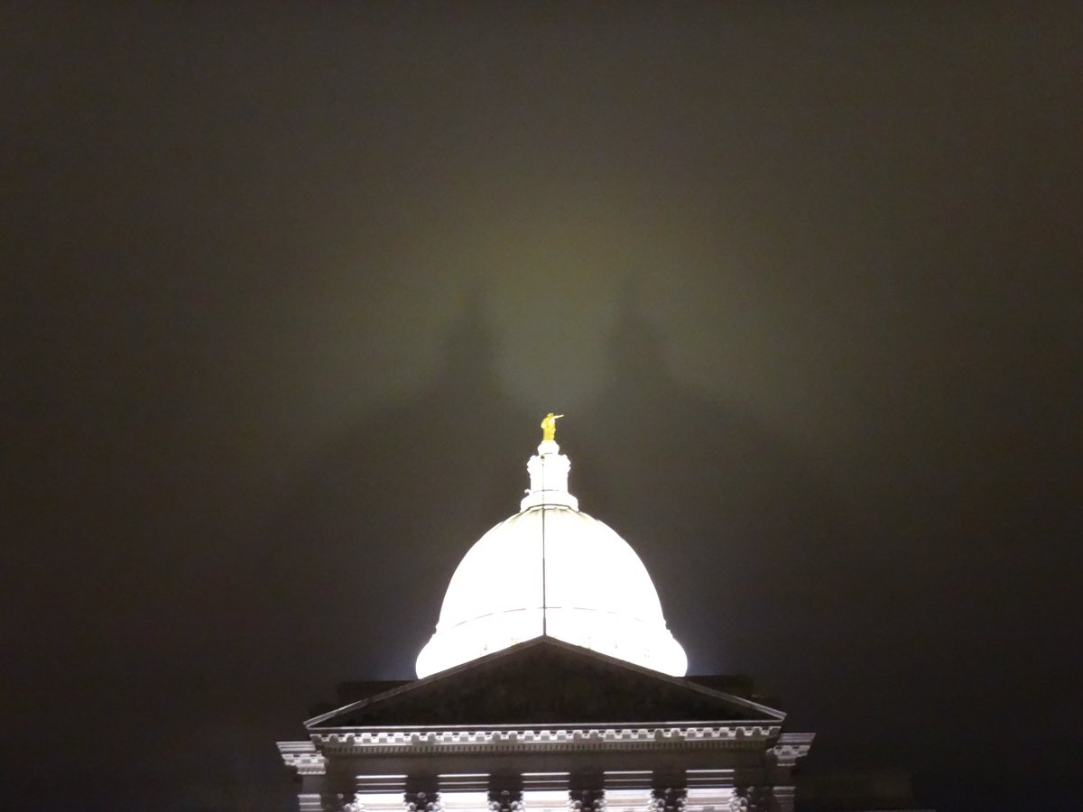 602Shaffer's tweet photo. Powerful lights + dark, cloudy skies = seeing double #lightandnight #lightandshadow #seeingdouble #Madison #Wisconsin #WisconsinThings #dome #light #shadow https://t.co/XsZGpKYJcC