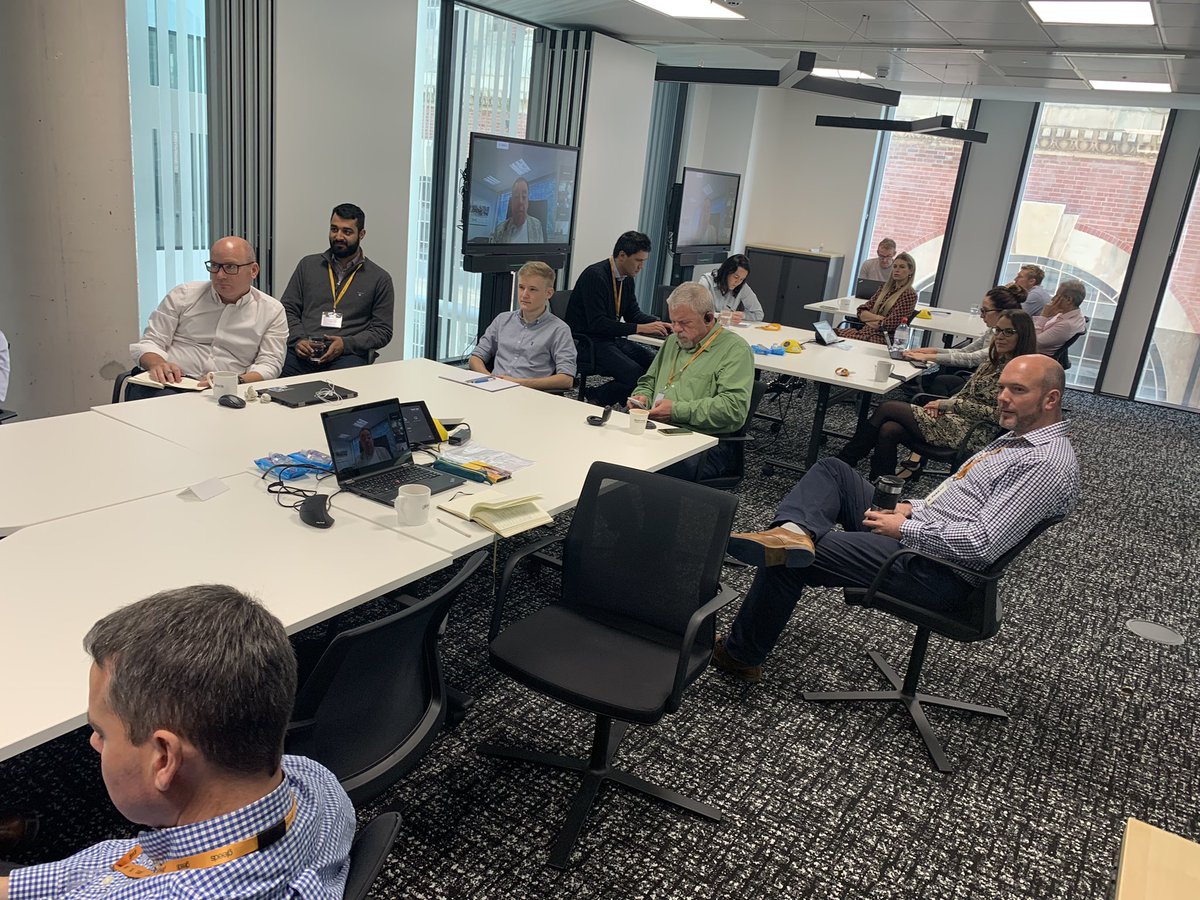 ksc_kels's tweet photo. @GleedsGlobal roadshow from #bristol office. Learning from @Richard_Steer about future plans and how we grow and develop https://t.co/QDiPO9om5r