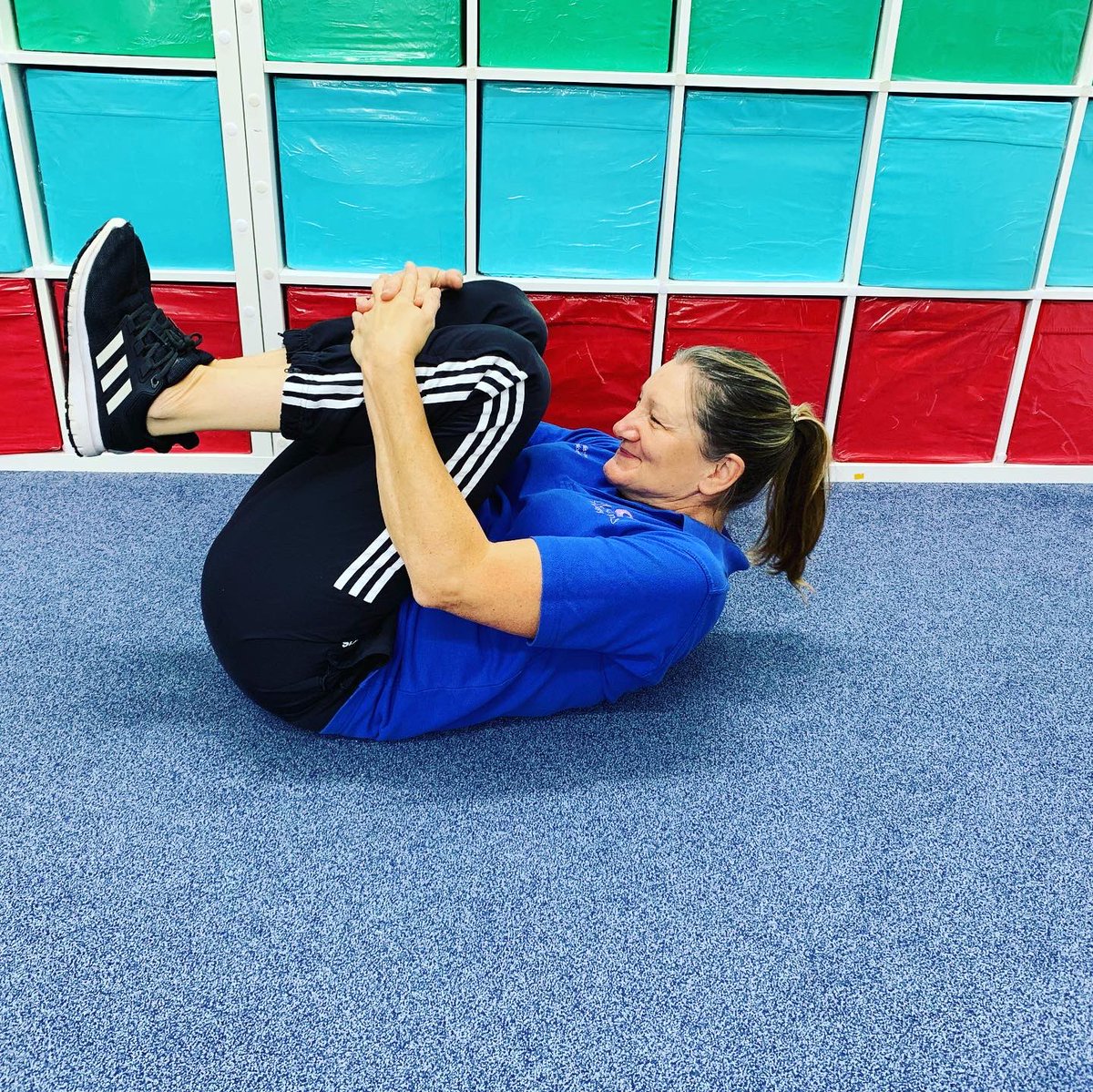 Storycises's tweet photo. It’s so important for adults to model movements and have fun too. Don’t be embarrassed just go for it! Just like we do when we are reading our book colours with children! 
#colours 
#librariesweek #storycises #dorsetlibraries #poolelibrary #physiotherapist #motorskills #APCP https://t.co/zm7fEGegot