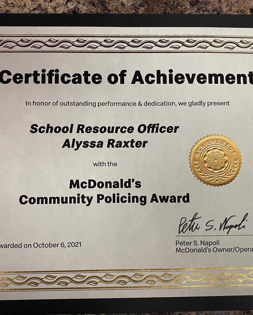 gilfordpd's tweet photo. Congrats, SRO Raxter, for receiving a McDonald’s Community Policing Award during their recent fundraising event for the NH Association of Chiefs of Police. https://t.co/2hA90I4e5z