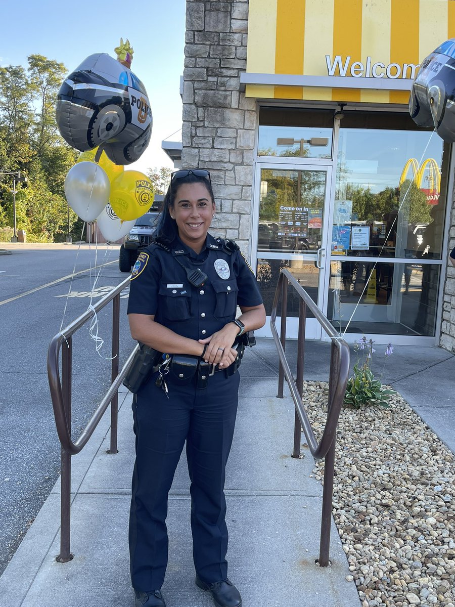 Congrats, SRO Raxter, for receiving a McDonald’s Community Policing Award during their recent fundraising event for the NH Association of Chiefs of Police.