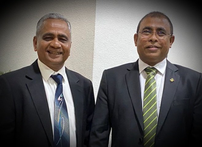 Mausoom_Maus's tweet photo. A very happy moment.
Congratulations and Best wishes  @YRiffath on winning the #Maldives National Award of Recognition for Contributions to the Tourism Sector. https://t.co/2yyaxpqsxa