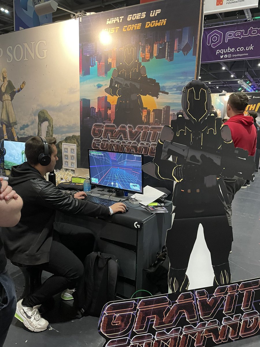 Our first play of the day!! Thanks a lot <a href="/NightWolfRhodes/">NightWolfRhodes</a> - have a great time at <a href="/EGX/">EGX</a> !!