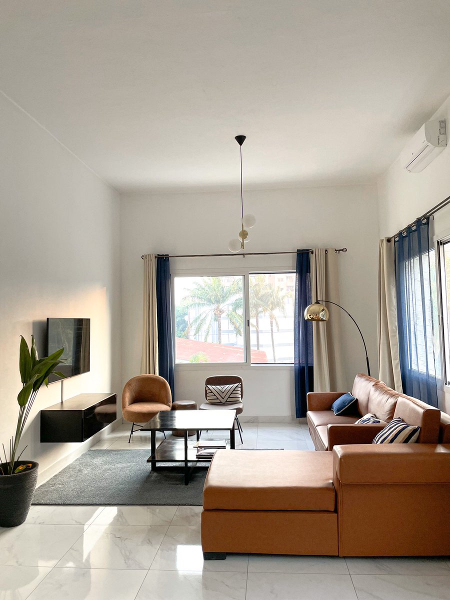 venyvidi's tweet photo. Si vous chercher un Airbnb haut de gamme à Kinshasa (Gombe ) n’hésitez pas à venir chez nous, j’offre des cafés La kinoise de chez @tisyamukuna ☺️
Lien; https://t.co/vTdyra8YRa
#Kinshasa #deco #Airbnb https://t.co/E2SUtmgYEh