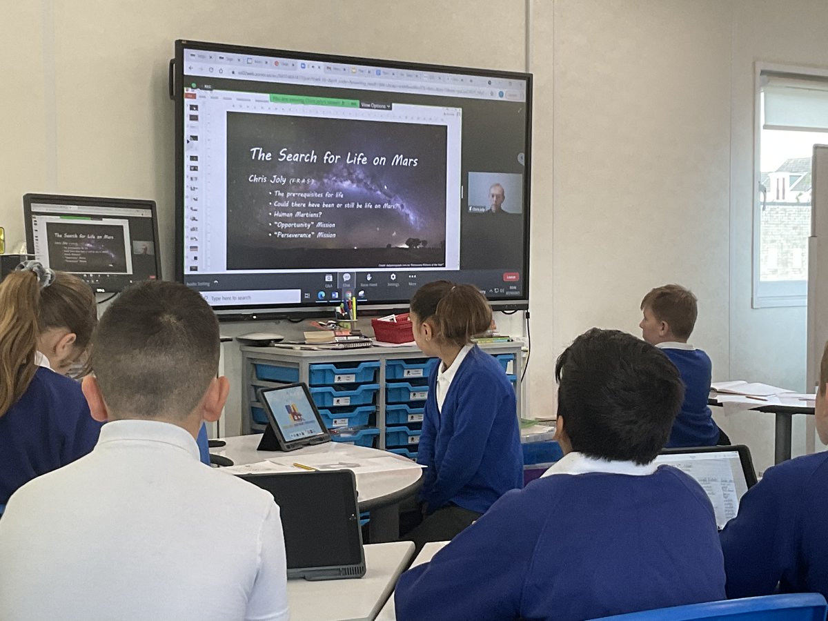 N_O_P_A's tweet image. #STEMFestinSpace Learning so much about space!