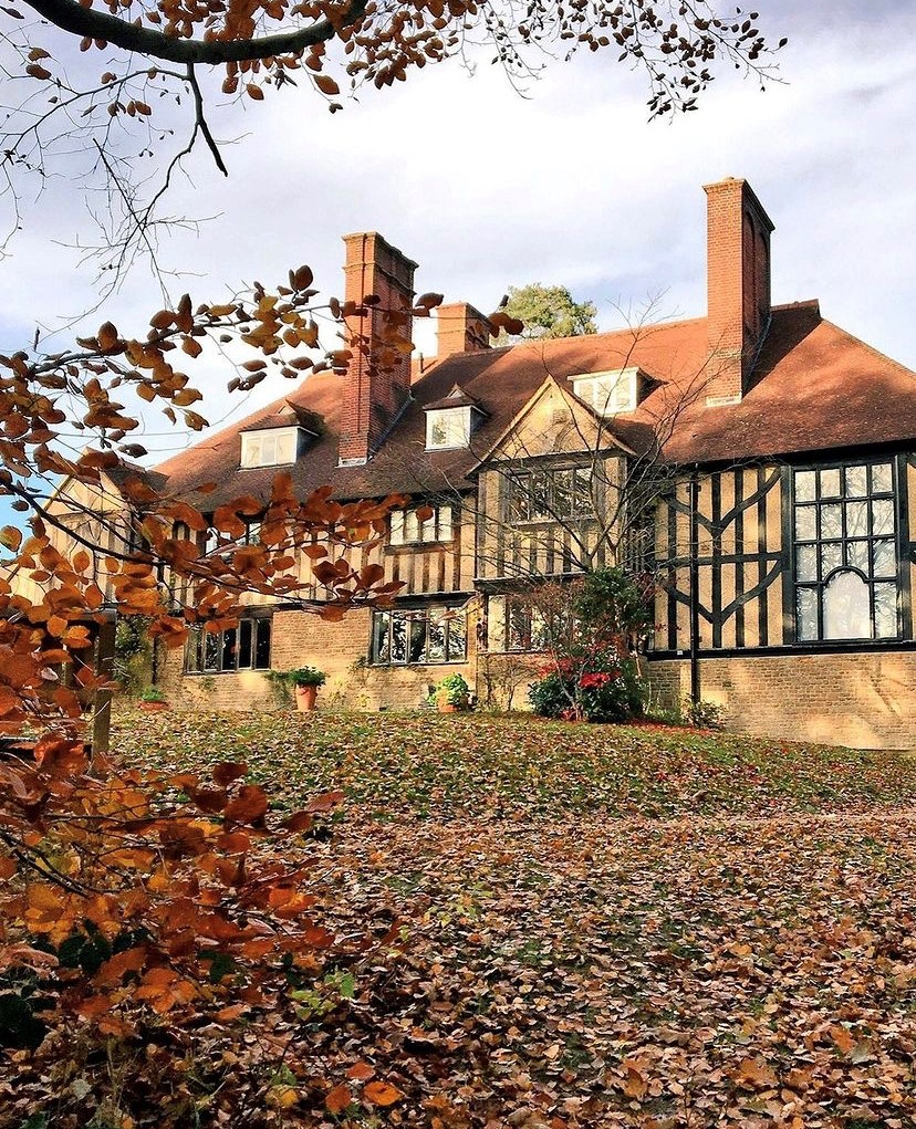 There's still time to apply to be the new ASMN Network Co-ordinator! 

Based <a href="/WattsGallery/">Watts Gallery - Artists' Village</a> the deadline for this part-time role is Monday 11th October (12pm). All the details can be found here: wattsgallery.org.uk/about-us/caree…