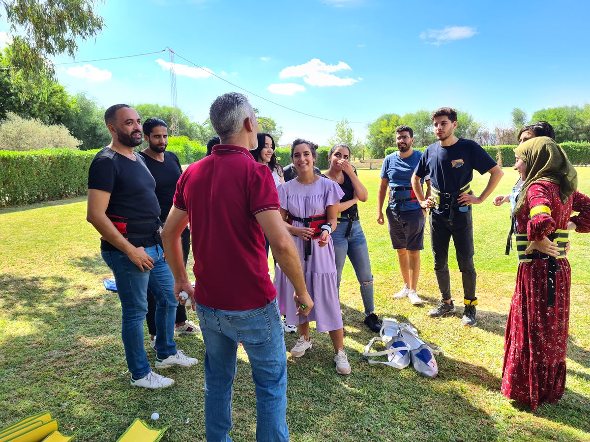SPX_dynamics365's tweet photo. Retour en image sur notre évasion dans la #joie et la bonne #humeur.
#Tha7ka et #Tfadlik ont été les maitres mots de notre journée! 
Notre #Team s’est bien amusé à travers les diverses activités de team building! 🤸‍♀️🤸🥳
 #SPX’Lamitna #2K21 https://t.co/sJkR3tAtcF