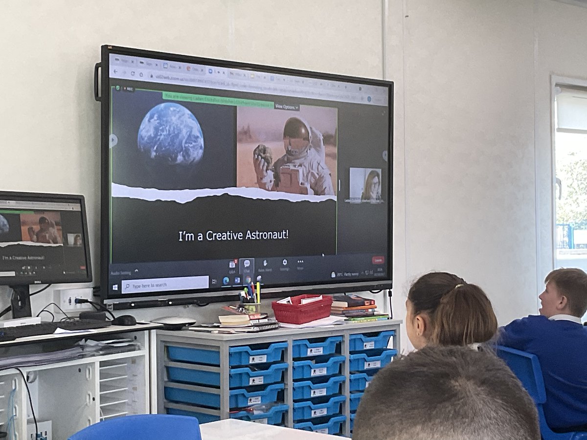 N_O_P_A's tweet image. #STEMFestinSpace discussing the importance of communication in STEM.