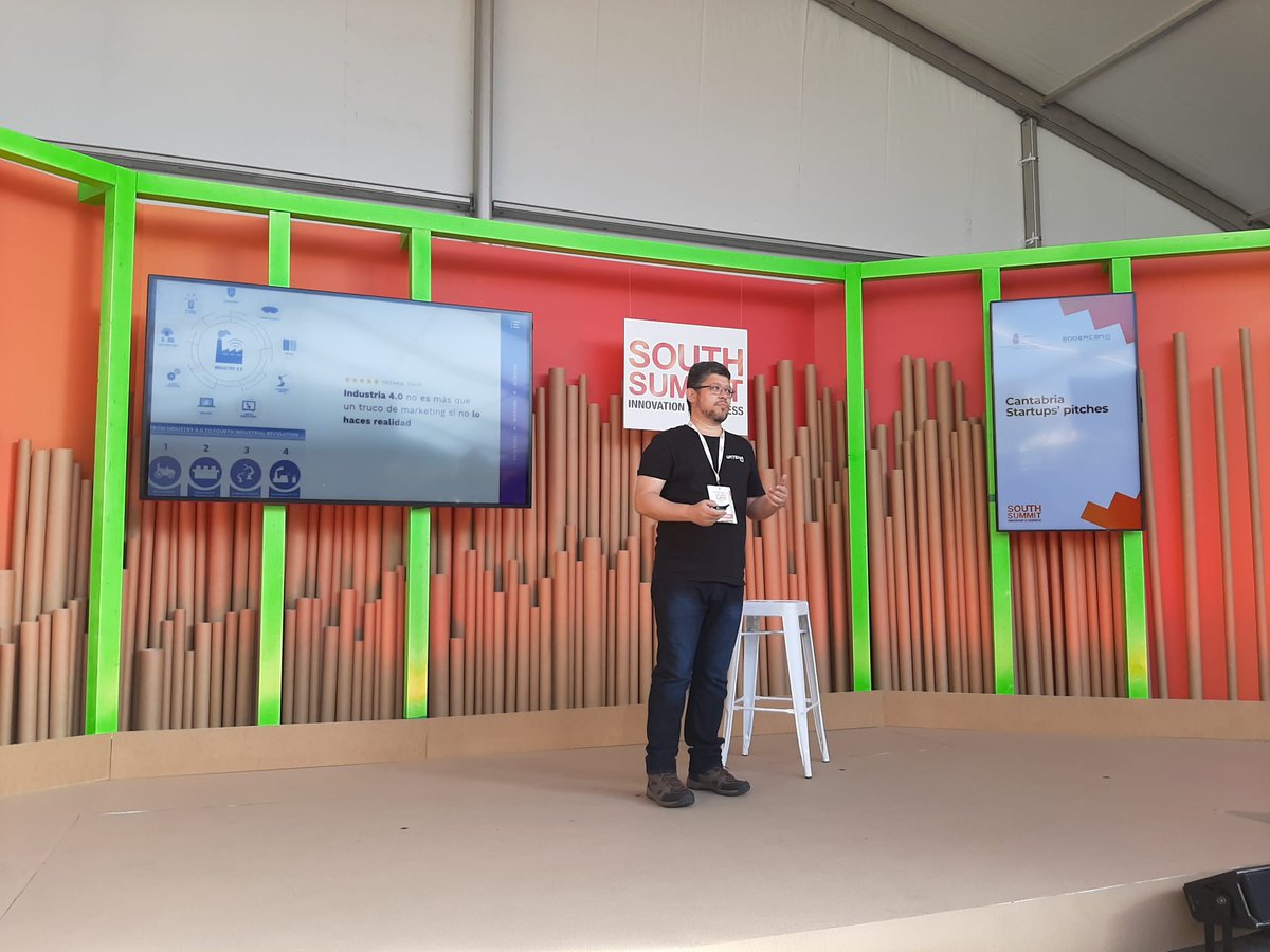 Sodercan's tweet photo. #SouthSummit2021 | Tercera y última jornada del @south_summit Hoy han hecho sus pitch las #startup de #Cantabria:
▪️ Gustavo dos Santos CPO @Uktena_es
▪️ Mario Cabrero de #INDESNOR @INFITEC
▪️ Carlos Recio @Karecal CEO @idrus_si_
▪️ Pablo Sánchez @psanchezmv CEO #ENERLENCE https://t.co/VoN0EK9vlv