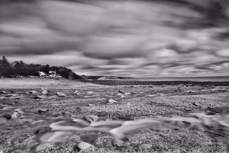 me_images's tweet photo. #wisemansbridge #SouthWales #blackandwhitephotography #nikon #PhotographyIsArt #longexposure #pembrokeshire #fastshutterspeed #telephotolens #wideanglelens #monochrome in camera. https://t.co/1TuGDLrD0H