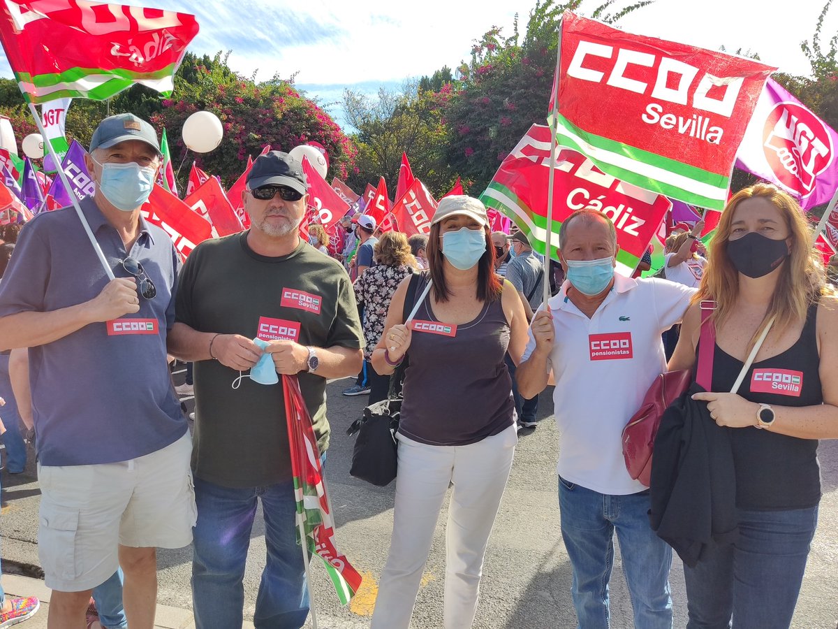 ccoocadiz's tweet photo. #trabajodecente
#pornuestrofuturo
#manisevilla
@ccoocadiz @ccooandalucia @CCOO_CG https://t.co/K49CaV9ofl