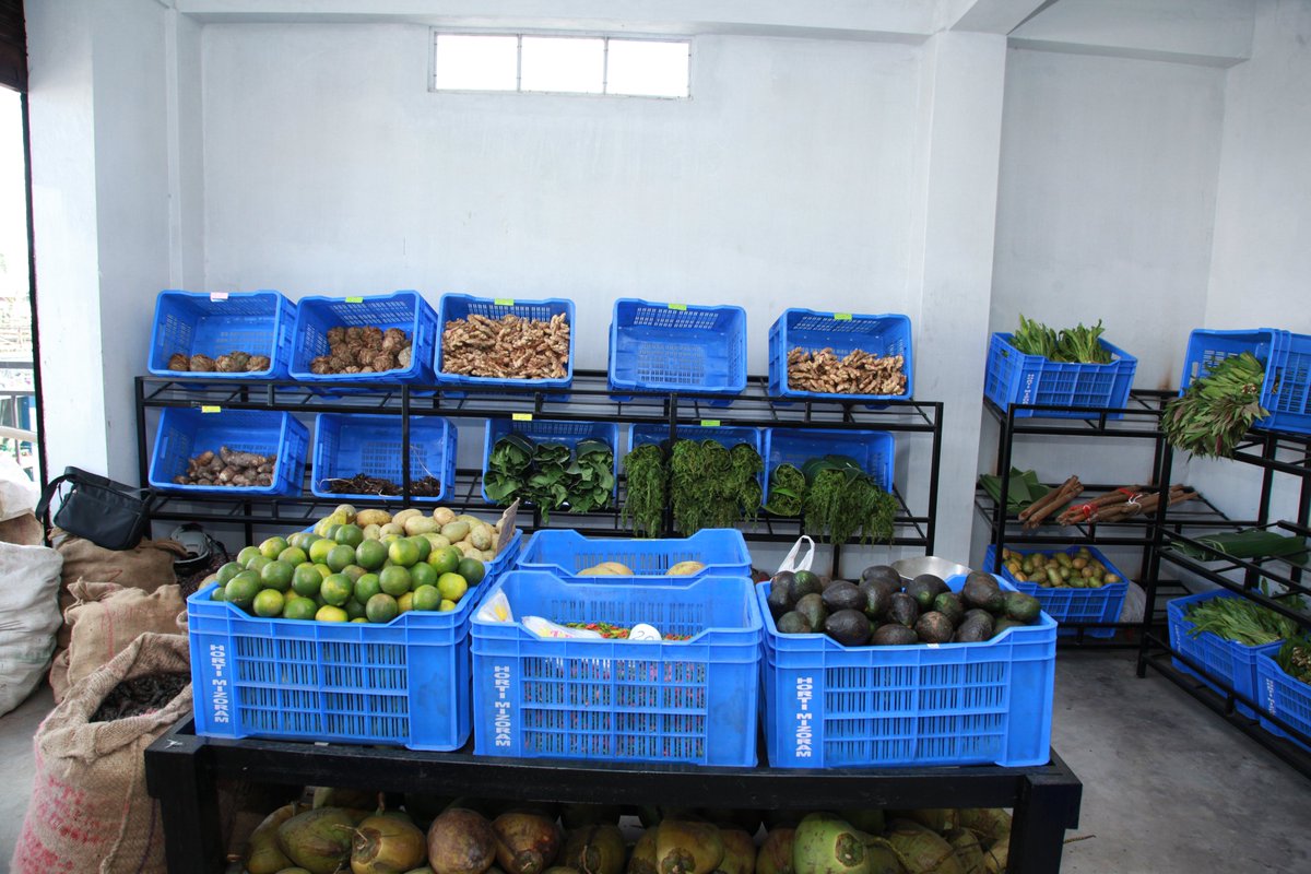 MzSRLM's tweet photo. SEL HEL Rural Mart, a joint initiative of Mizoram SRLM and NABARD was inaugurated by Deputy Commissioner, Kolasib District. SEL HEL Mart to be run by SERLUI CLF is a first of its kind under Mizoram SRLM. The MART will sell farm &amp; non farm products of SHG members. https://t.co/ISnC4TqczU
