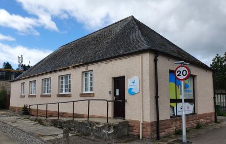 recoproperties's tweet photo. TO LET - standalone office in Dingwall town centre, 1,491 sq ft.  For more details or to arrange a viewing please contact Kenny McKenzie, Graham &amp; Sibbald 01463 701887. #office #Dingwall https://t.co/oP72dZgWEu