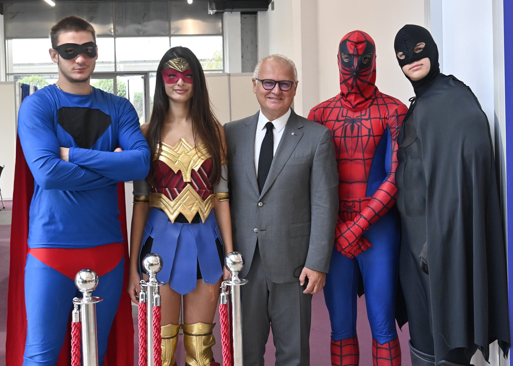 FBFroWiWQAkwniw.jpg:large