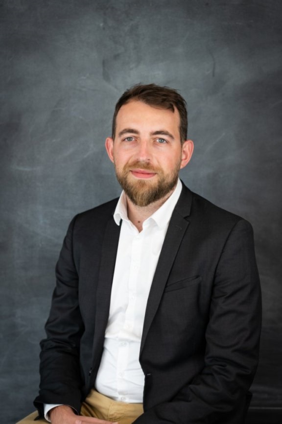 Bonne nouvelle!

C'est avec enthousiasme que #Scalair vous présente Victorien Combe qui vient renforcer notre équipe commerciale 💪💪

Bienvenue à toi Victorien! 🤜🤛

Ps : n'oubliez pas que Scalair recrute sur lnkd.in/e4ctdqBv

#recrutement #entreprise #cloud