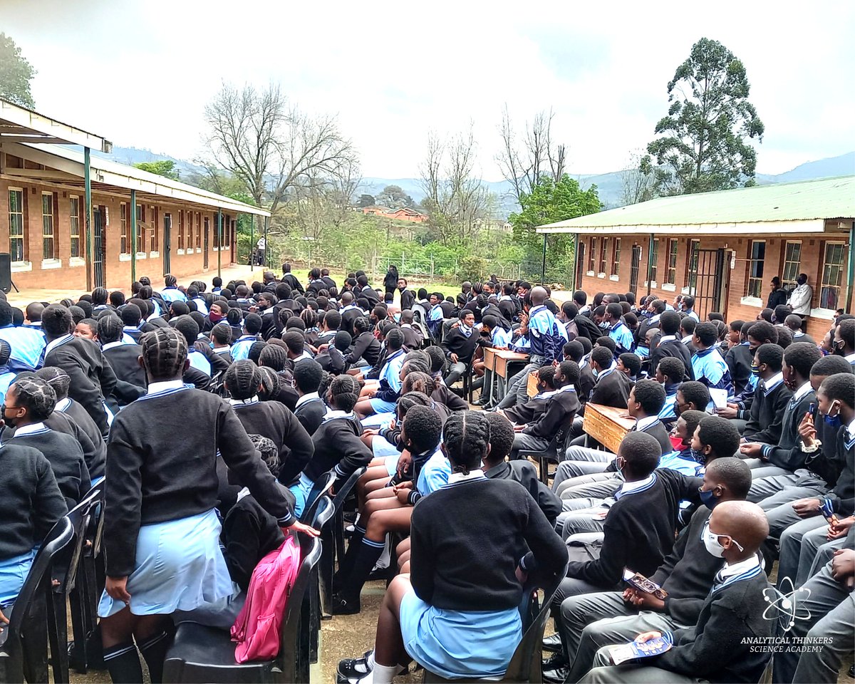 analytical_edu's tweet image. Analytical Thinkers empowering Grade  9  learners at Georgetown High School on the  importance  of  Science,  Technology,  Engineering  and  Mathematics while they are still at school

Thank you Empowering Youth for inviting us to this amazing program💫
#grade9 #careerprogram