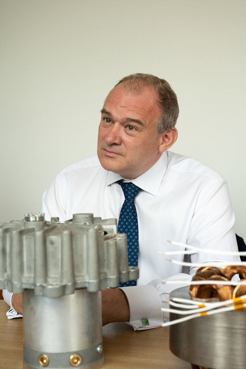 EV charging: @EdwardJDavey recently visited Levistor which has an energy storage technology, developed by @CityUniLondon, that will expand the ultra-rapid EV charging network. Its work to date has been supported by HighwaysEngland @beisgovuk @innovateuk #OZEV and via @Crowdcube