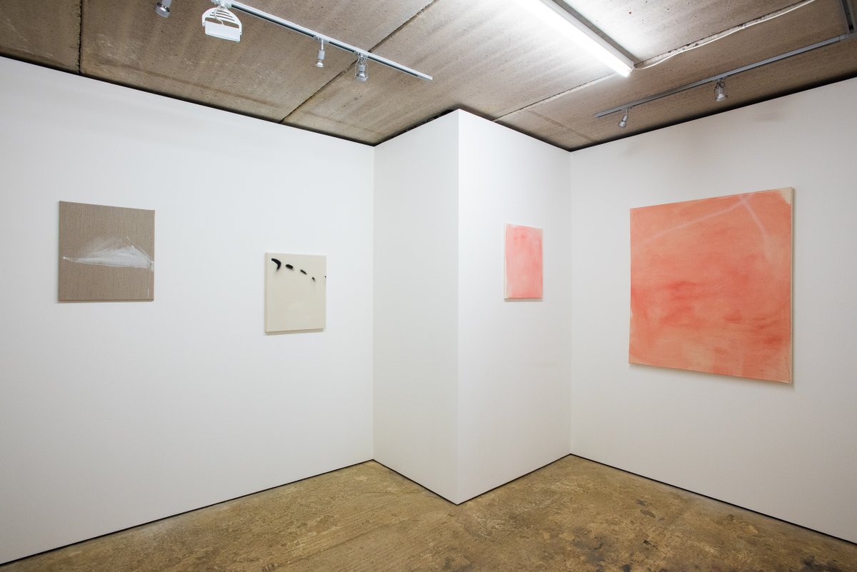 NickyDX100's tweet image. More install shots of Horse Gossip open today 2-6pm and until 16 October at Bobinska Brownlee, Islington