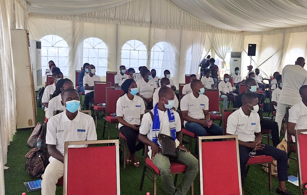 La Ministre <a href="/AurelieASZ/">Aurelie I. ADAM SOULE ZOUMAROU</a> procède ce jeudi 07 octobre 2021 au lancement officiel de la première cohorte du programme LeARN (Levier d'Apprentissage pour la Reconversion dans le Numérique). Elle est accompagnée du #MESTFP M. Kouaro Yves CHABI.

#BeninNumerique
#LeARN