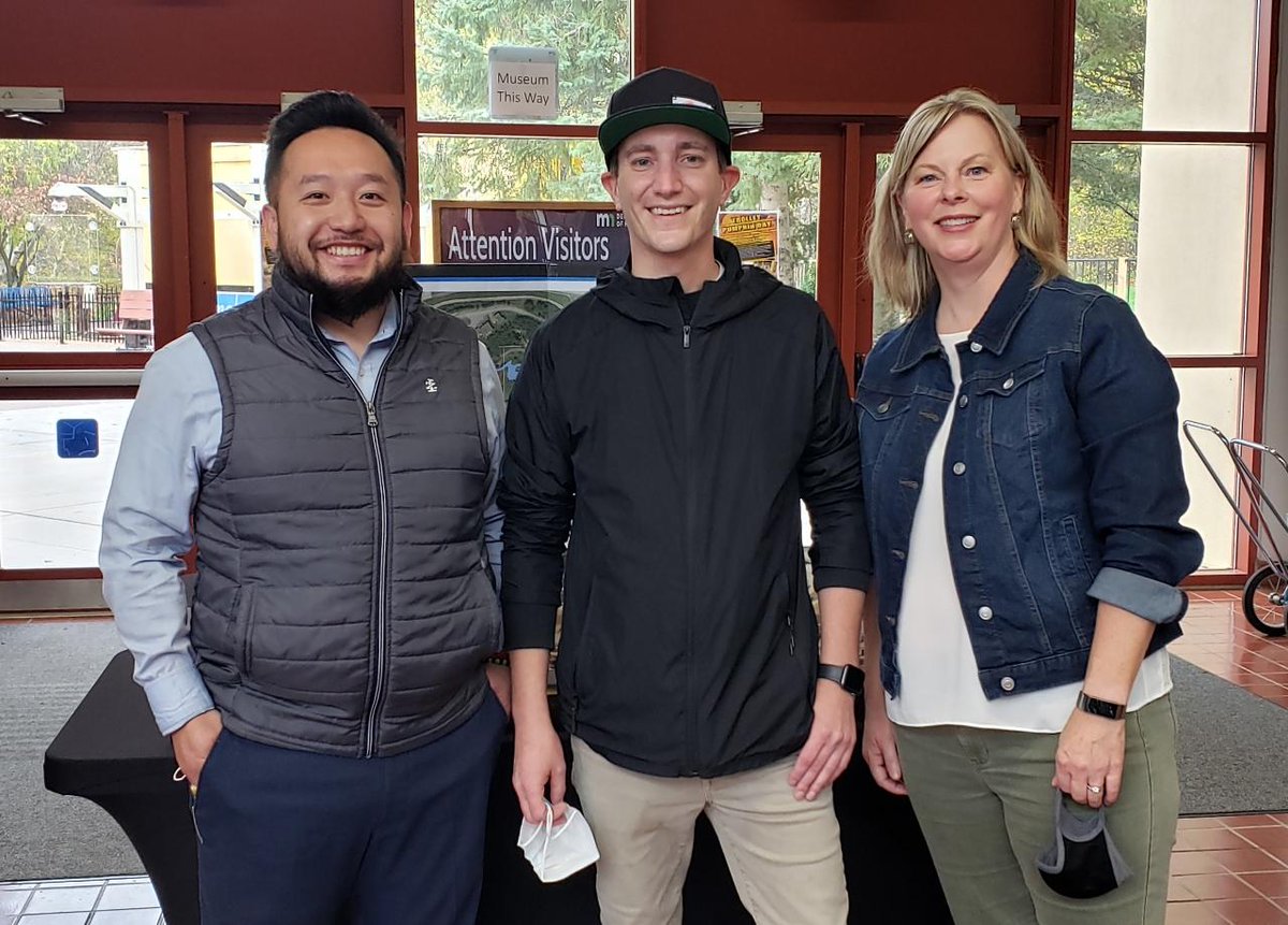 #mnleg House Bonding tour with my friend <a href="/JulieSandstede/">Julie Sandstede</a> touring the <a href="/MNDiscoveryCtr/">MN Discovery Center</a>. Thanks for the tour <a href="/jzmetsa/">Jordan Metsa</a>!