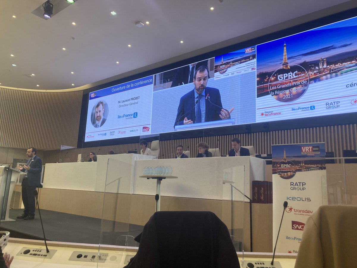 Ouverture de la conférence grand prix de la région capitale par <a href="/ProbstLaurent/">Laurent Probst</a> - une fréquentation qui reste à 75% de l’avant covid.