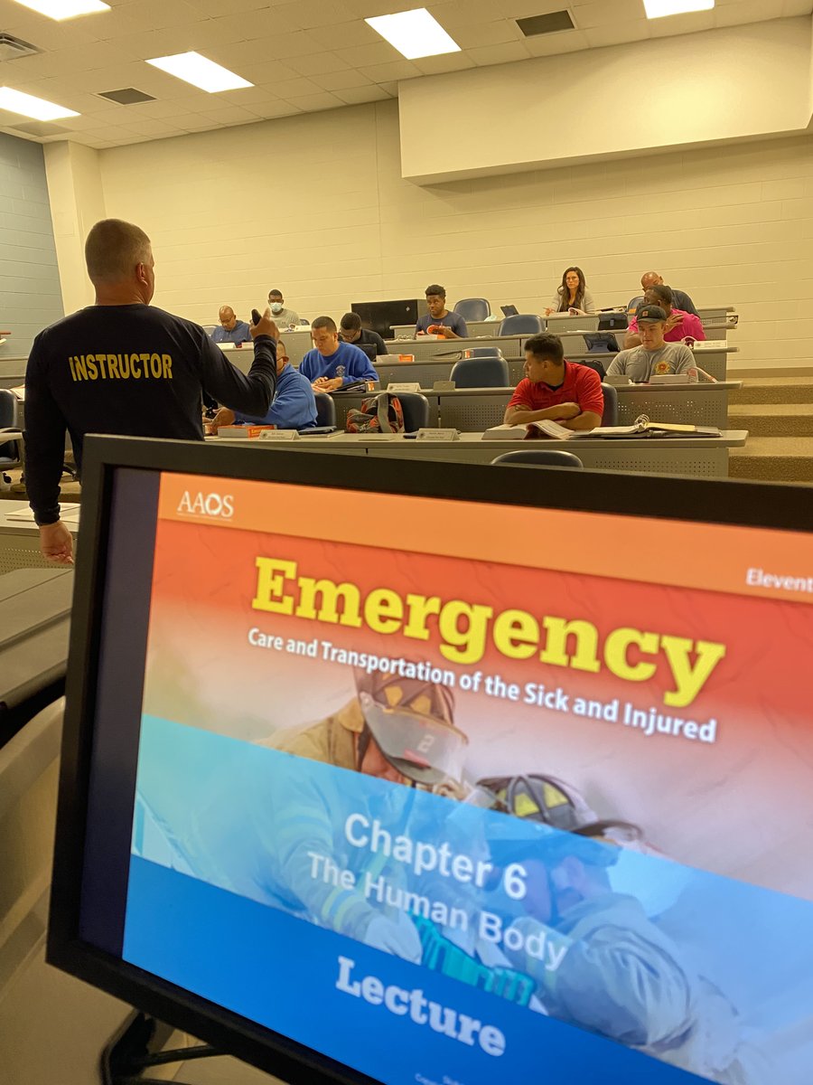 MSFireAcademy's tweet image. Instructor Rickey Lee is kicking off #EMTBasic class. This is a 15 week #Hybrid Program (4 weeks in class, 11 weeks online). This is the next step in our #EMSBureau after #EMR. Good luck! #MSFA #EMT #firefighter #firstresponder #train #teach #learn