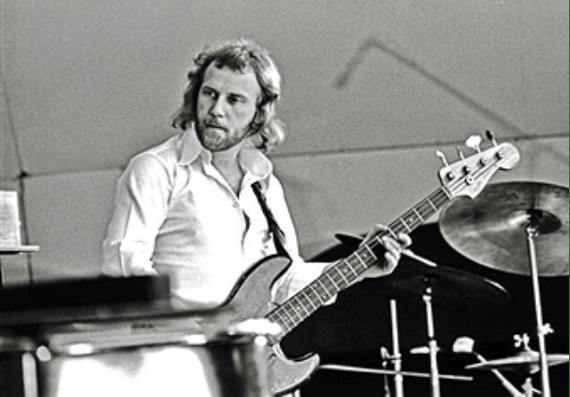 espofootball's tweet photo. #BTD Oct10,1945 #AlanCartwright bass guitarist #ProcolHarum 1972. 1st LP Cartwright worked on Procol Harum's Live with the Edmonton Symphony Orchestra https://t.co/0bl0SSMaCr