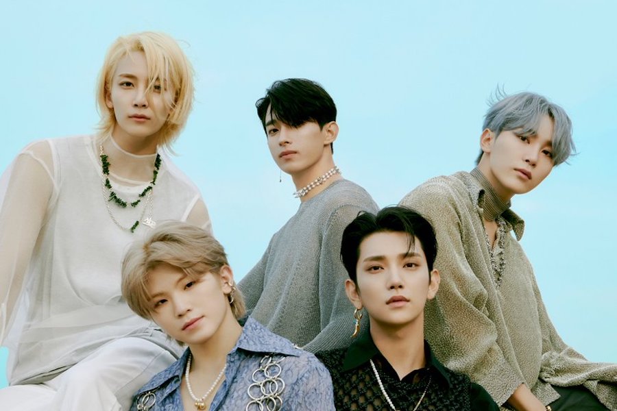soompi's tweet photo. #SEVENTEEN’s Vocal Unit Rules The Ocean In Comeback Teasers For “Attacca”
https://t.co/UqC2dklhjp https://t.co/2qM9MlBC04