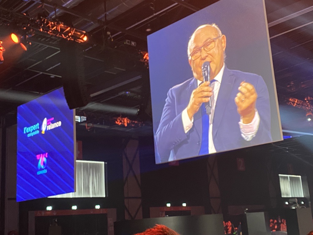 Cocerto's tweet photo. Et enfin, pour finir cette deuxième journée au #congrèsOEC : intervention de Michel Sapin, ancien Ministre de l’économie, sur le sujet de l’examen de conformité fiscale 🧐
#audit #securitéfiscale #ecf #sapin https://t.co/Qkqz8y6wJB