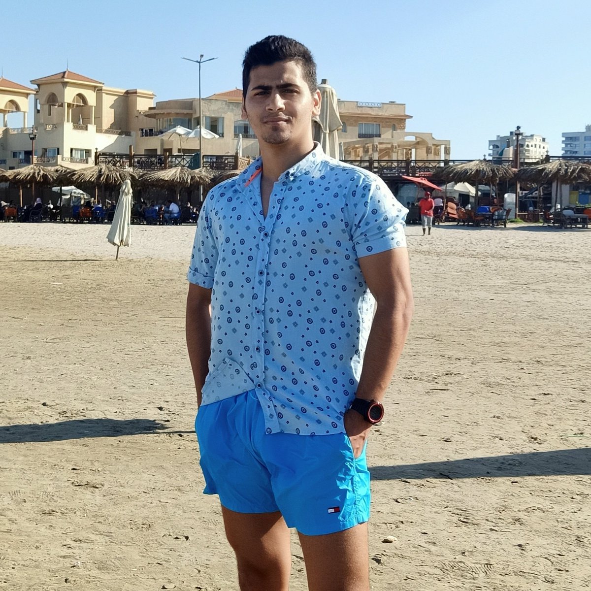 Karim28645784's tweet photo. #NewProfilePic https://t.co/kQhYIlDfa8