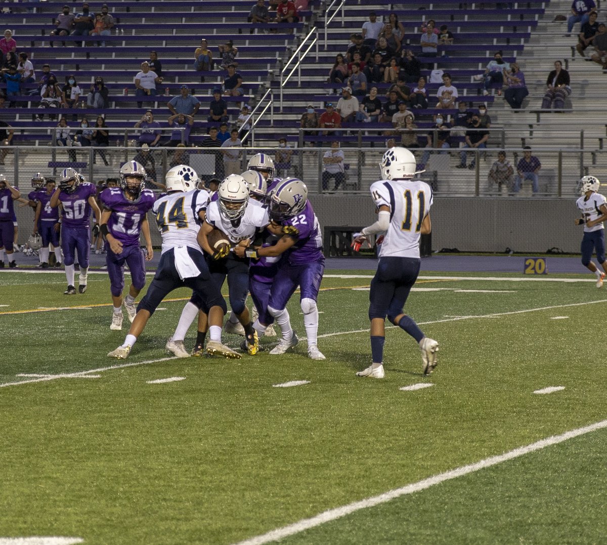 Los Cuates Middle School (@loscuatesms) on Twitter photo Our mighty Cougars rallied to tie Berta Cabaza 22-22. Our mighty Cougars rallied to tie Berta Cabaza 22-22.