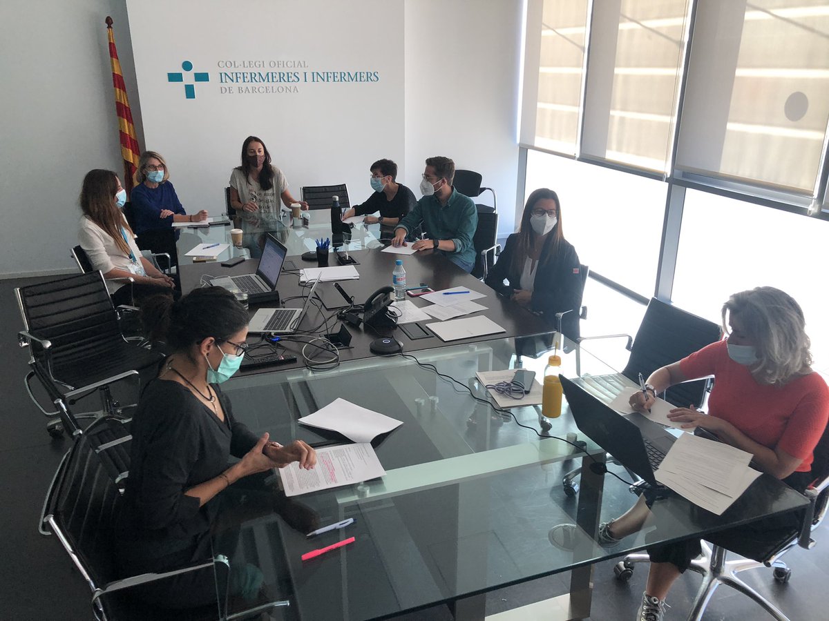 A punt! En 10 minuts comencem el webinar “Equitat en l’accés a les Cures Pal.liatives. Compartint experiències” del #grupCPCOIB 
Us hi esperem! <a href="/COIBarcelona/">Col·legi d'Infermeres i Infermers de BCN (COIB)</a> <a href="/Emma_Costas/">Emma Costas Munoz</a> <a href="/clasmabcn/">Cricri #8M</a> <a href="/JaimezPrada/">Marisa Prada Jaimez</a> <a href="/Soniagbautista/">Sonia González Bautista</a> @helsluca <a href="/ingridbullich/">Ingrid Bullich Marín</a> #SilviaCipred