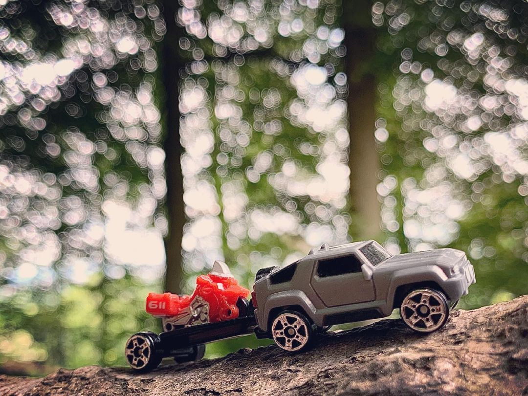micromachinesx's tweet photo. It’s a great day for a little off-roading! 🚗 🏔
📸: @mad_4_toys
#Jazwares #JazwaresToys #MicroMachines #micromachinesmania #toycars #toycarphotography #toyphotography #toycarcollection #diecastcollector #diecastphotography #diecastcollection #carculture #carlifestyle https://t.co/iFblyfFT6q