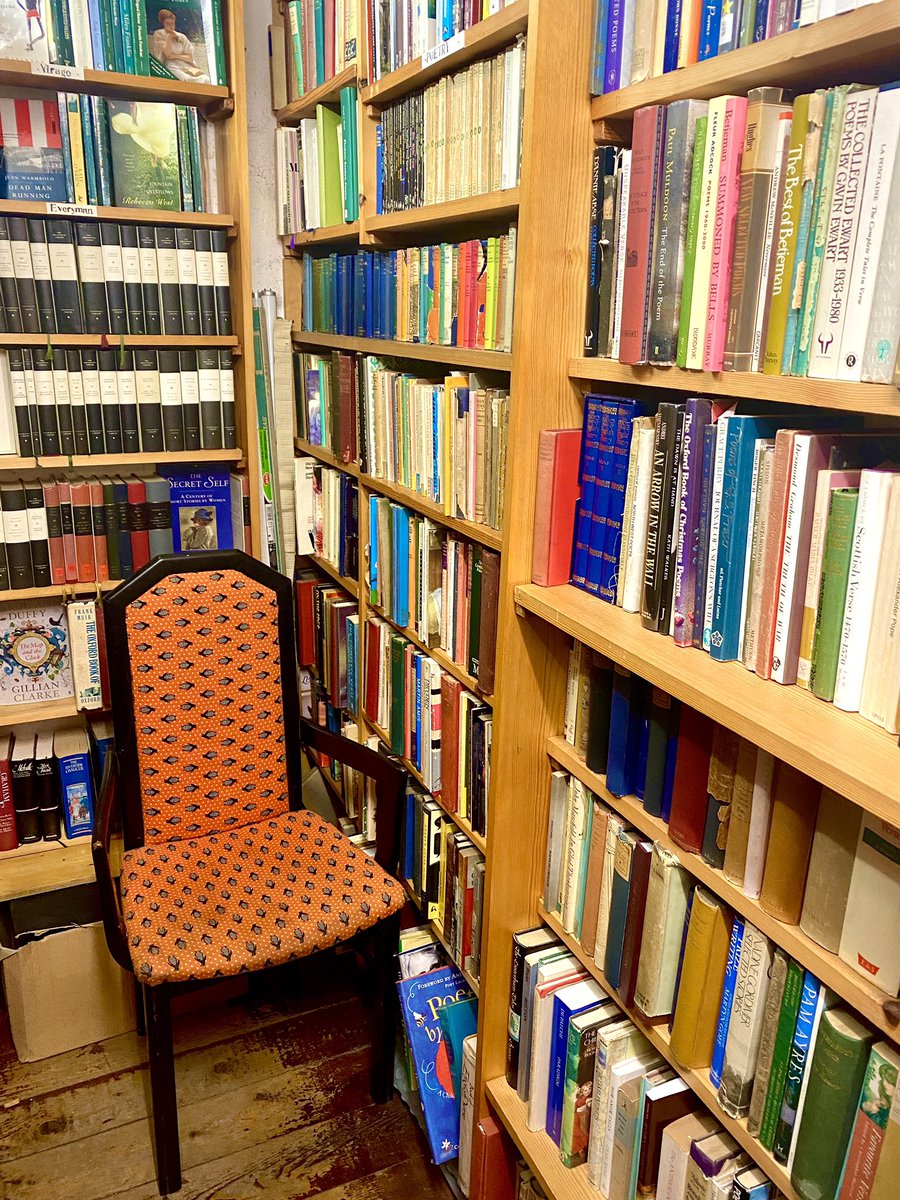 AppyJam's tweet photo. Got introduced to my new favorite corner in #Didsbury, the bookshop in back of @ArtOfTeaUK. I somehow managed to behave myself and only came home with one book: Portraits of Poets (Barker, 1986). Definitely regret leaving the book of Elvis sheet music behind though. https://t.co/GsqaDppJCe