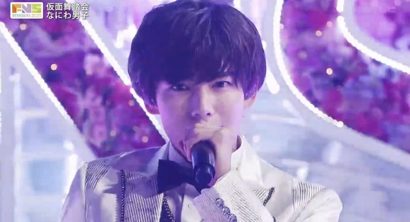 KK36779143's tweet image. 最初から最後まで終始謙杜くんを色んな角度や目線から抜いてくれるカメラマンさん神です😇✨
曲の最後では謙杜くんセンターにいてなんかもう…最高すぎた(*｀ω´)b
ギャップの振り幅えっぐ🤦‍♀️💛バチくそかっこよかった！見事に射抜かれて死んだ(‘､3_ヽ)_はぁ…好き💘
#FNS歌謡祭秋
#長尾謙杜