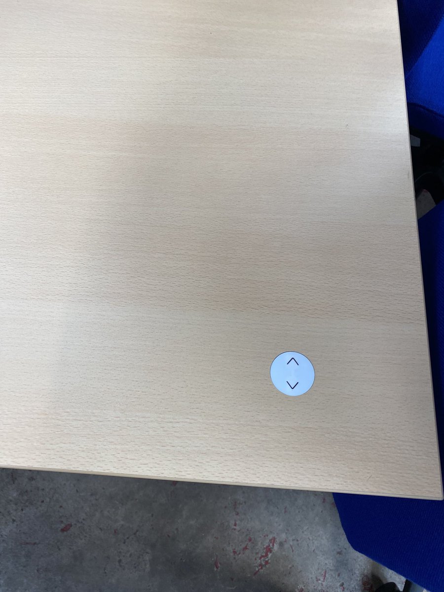 CtWolverhampton's tweet photo. CTFurniture Bilston has some amazing office furniture just in, Chairs , Electric Desks, Boardroom chairs and Tables all at amazing prices call 01902 496010 or visit https://t.co/LGuFFIHswU https://t.co/x6jwYo4rBn
