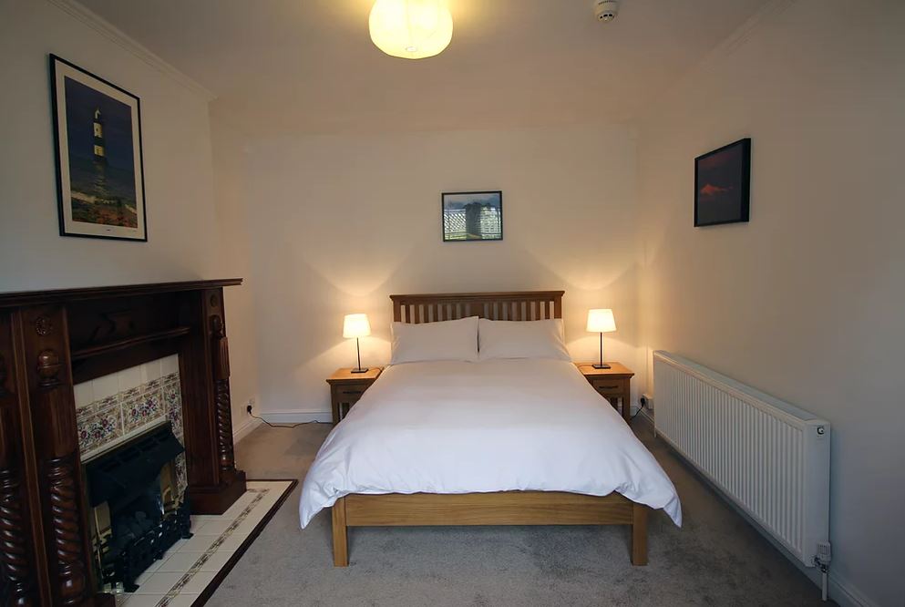 TheHolidayCots's tweet photo. Availability at Swn-y-Dwr:
Fri 19th - 26th Nov.
Fri 26th Nov - 3rd Dec.
Fri 3rd - 10th Dec.
Fri 10th - 17th Dec.
Fri 17th - 24th Dec.
Min stay 3 nights.
๐๏ธ Sleeps 1-11
https://t.co/GiedcK4ALq
#Availability #Holiday #ShortBreak #Family #BookDirect #PentreFelin #BetwsYCoed #Conwy https://t.co/8HeGebPaFr