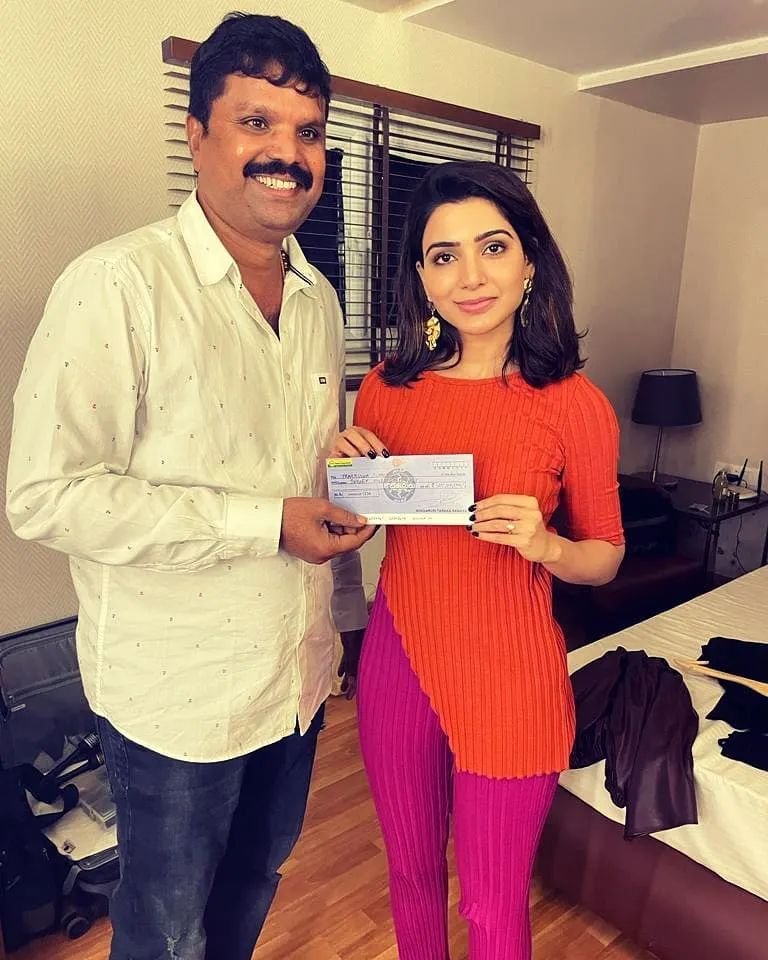 ManobalaV's tweet photo. #Samantha won ₹25 lacs in @tarak9999's #EvaruMeeloKoteeswarulu show. https://t.co/CSIpomHjLC