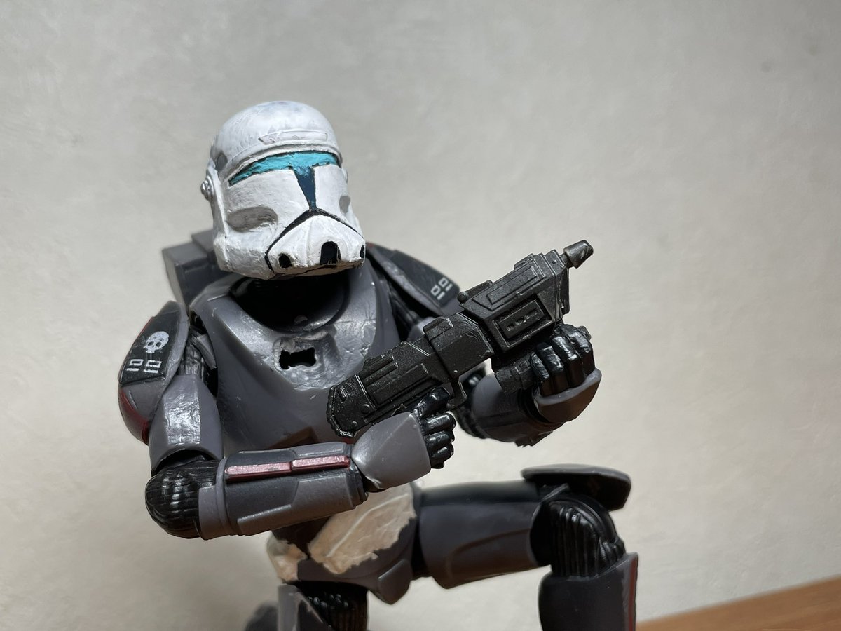 StudioREAL1's tweet image. とりあえずガッシュで試し塗り
造形が終わったら型取りします