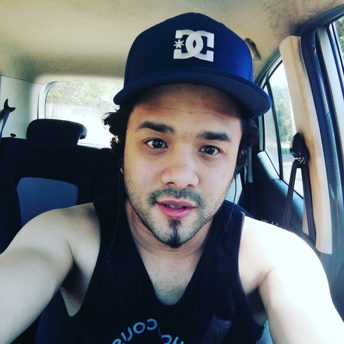 Back on twitter... Twitterizing and all...Facebook se moer😂
#thursday #patience #mzansi