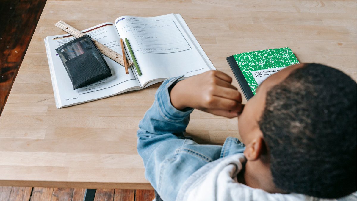 Ethnic and Racial Studies (@ersjournal) on Twitter photo #ERSNew 🐣 #BlackHistoryMonth
<a href="/DerronWallace/">Dr_BrownStew</a> and Joseph-Salisbury examine the historical and contemporary institutional factors that shape the persistent educational disadvantage #BlackCaribbean youth experience in England. #Freeaccess ✅ until 31/10!
tandfonline.com/doi/full/10.10… #ERSNew 🐣 #BlackHistoryMonth
<a href="/DerronWallace/">Dr_BrownStew</a> and Joseph-Salisbury examine the historical and contemporary institutional factors that shape the persistent educational disadvantage #BlackCaribbean youth experience in England. #Freeaccess ✅ until 31/10!
tandfonline.com/doi/full/10.10…