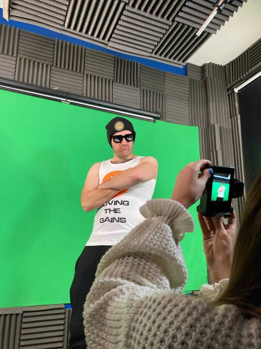 I do enjoy modelling our merch - in this case the $ADA moon shirt, Coin Bureau Beanie and #Bitcoin gains vest 🤩

store.coinbureau.com