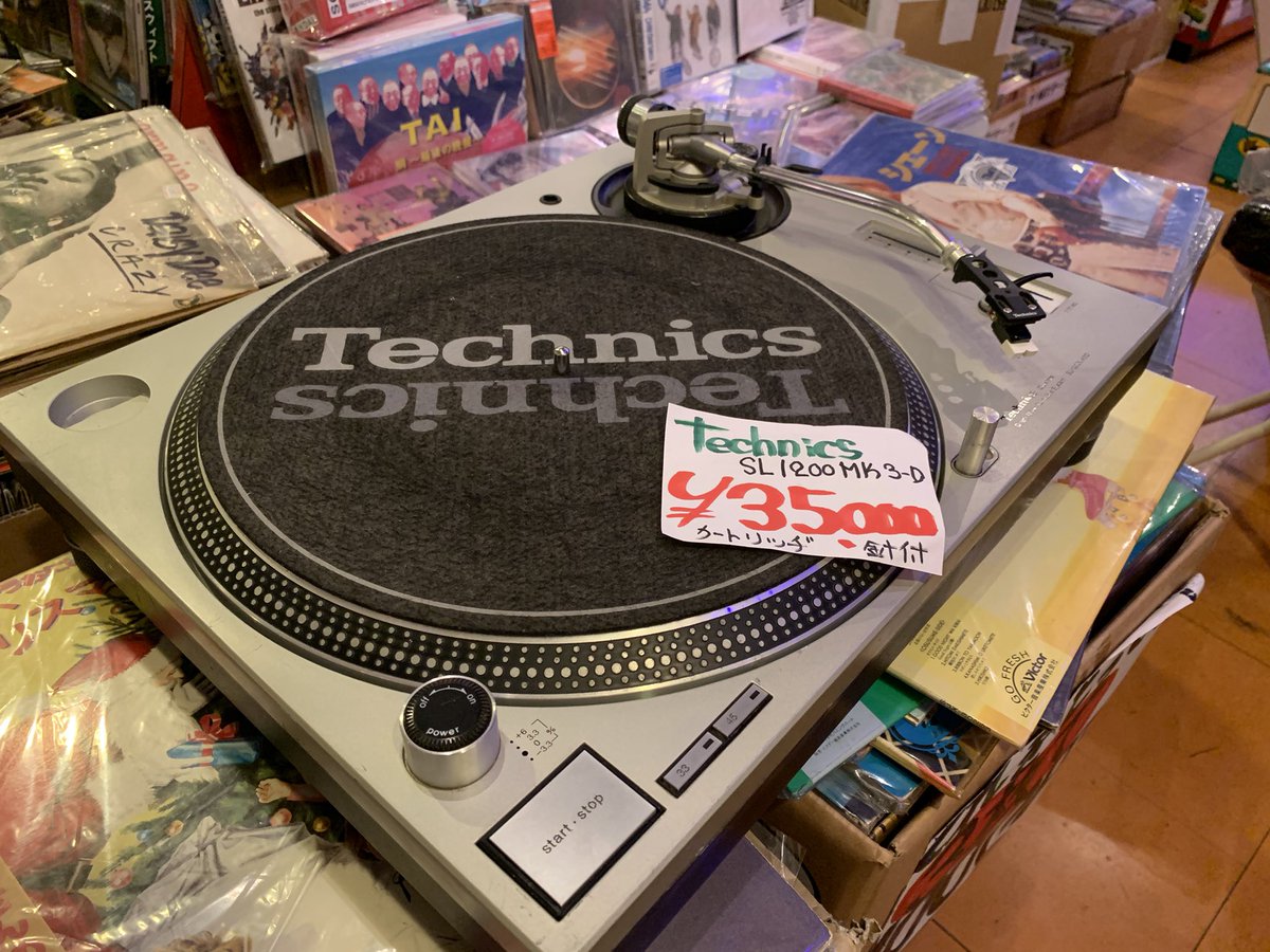 ____SUPER_STAR_'s tweet photo. 【入荷！】

ターンテーブル入荷しました！

電話してくれたら取り置きもokです！ https://t.co/uneXAcuBtv