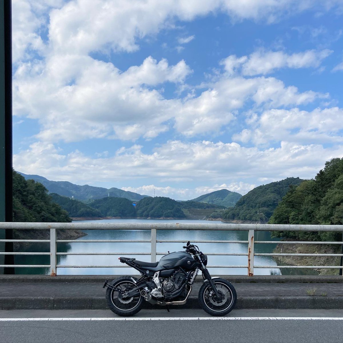 M_fragrans's tweet photo. エンジンにタイヤが付いてる感を大切にしていきたい
#YAMAHA #YAMAHAが美しい #MT07 https://t.co/uSkWKakxmF