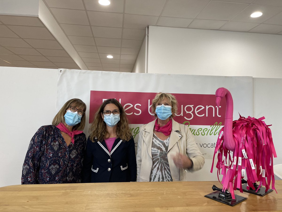 vguillon1's tweet photo. Suite de la journée Découverte des métiers @Ellesbougent avec les élèves du lycée Champollion et des élèves du collège de Mauguio @paysdelor @MauguioCarnon encadrés par les étudiantes @CESIingenieurs @CESIsudouest @epf_ingenieurs #rolesmodels #mixité https://t.co/QMeh3Iebkt