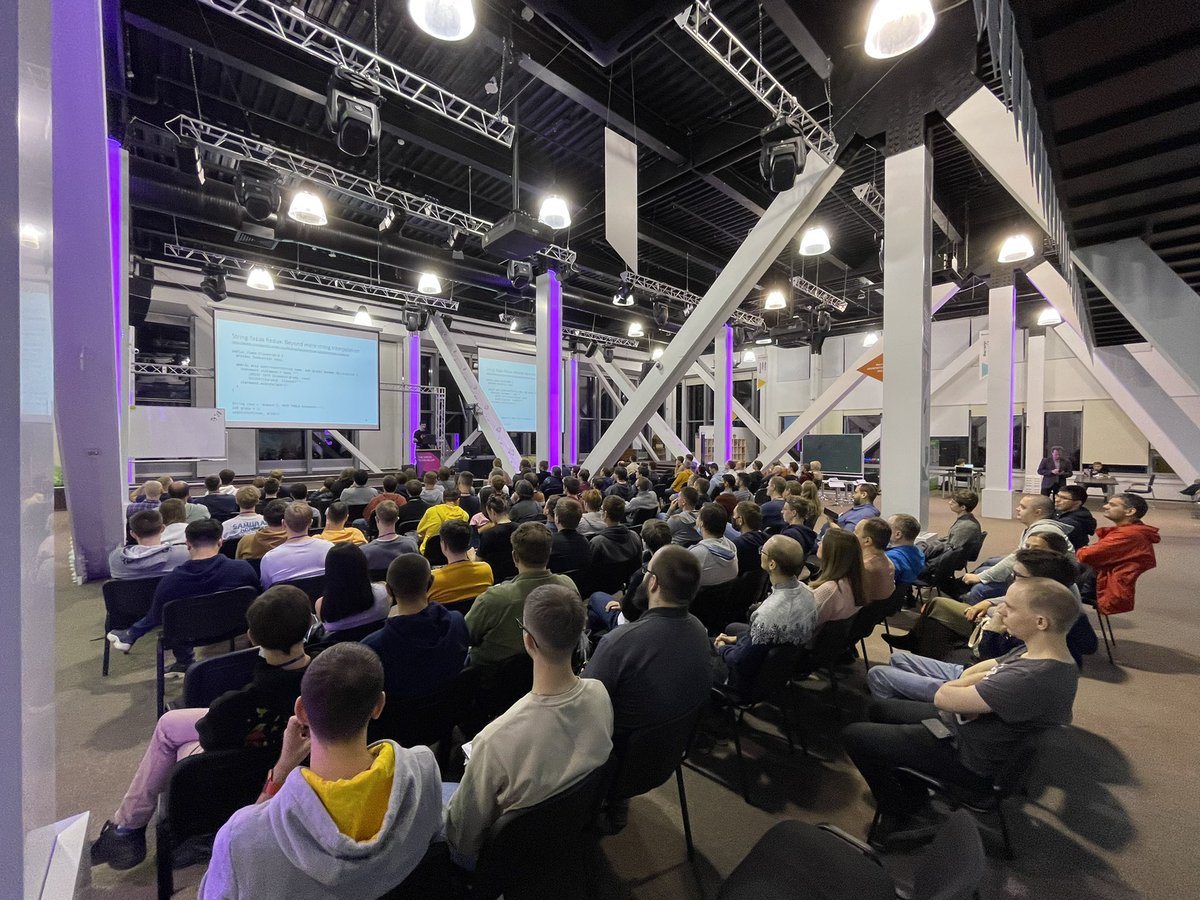jugnsk's tweet photo. Празднуем выход Java 17 🥳 https://t.co/WmDMTavrlG