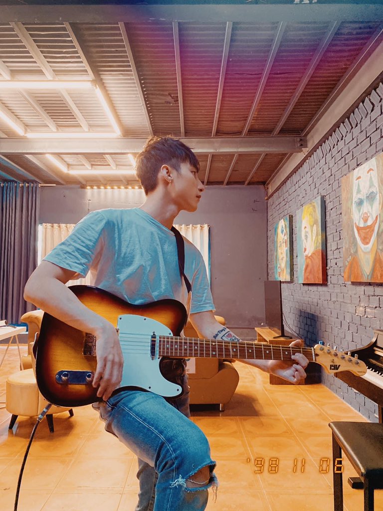 KarcyT's tweet photo. M-TP'S MOTIVATION DAY

@sontungmtp777 
#9YearsWithSonTungMTP 
#SKYMTP https://t.co/oqDACReArw