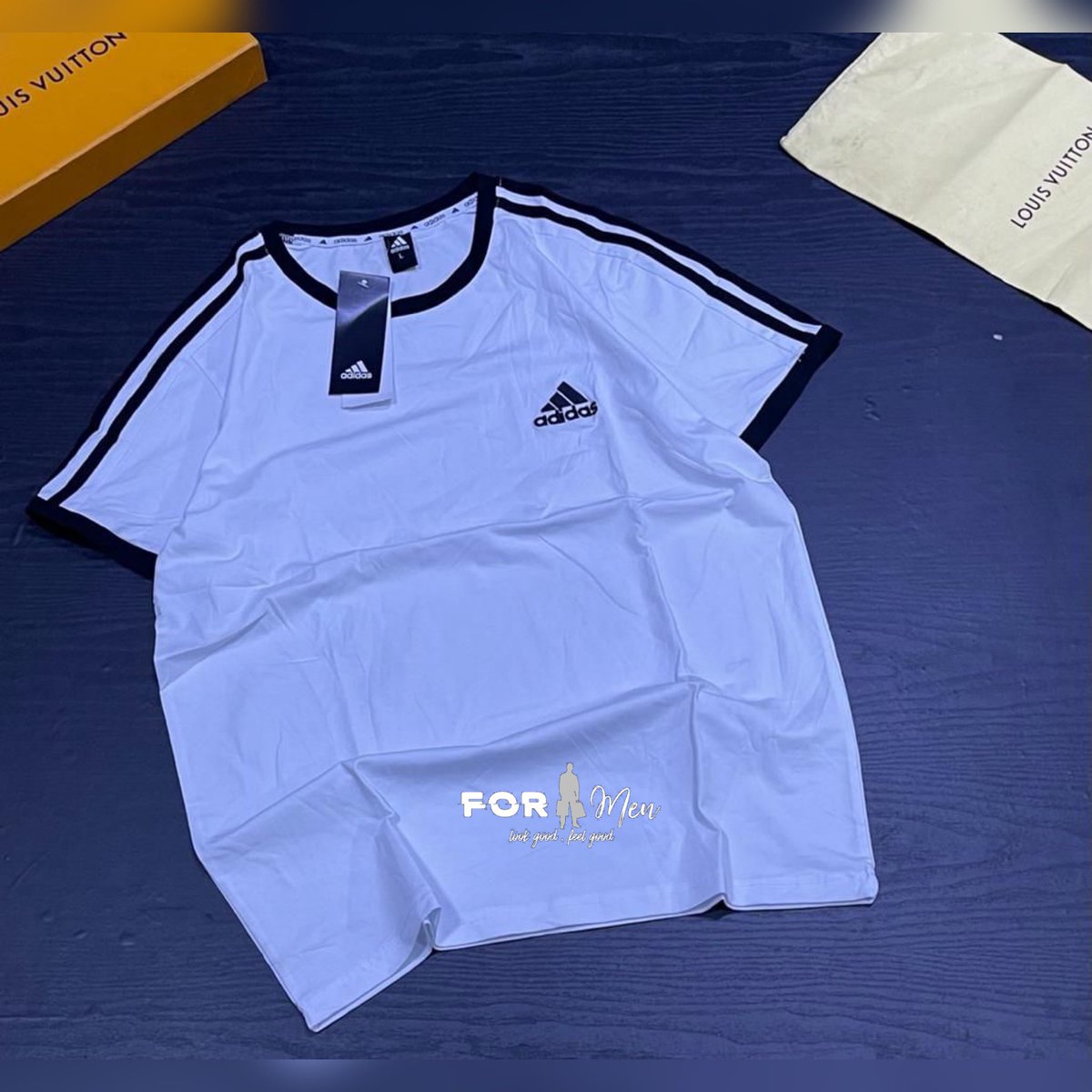 for_mengh's tweet photo. Our t-shirts make you look and feel good🤩. 
🏷 GHS 80.00 
Just a dm away! https://t.co/YYIV1TE7aq
