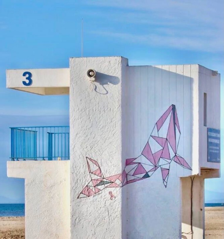 La grande baleine bleue de Narbonne-Plage devient rose pendant tout le mois d’octobre à l'occasion d'Octobre Rose 💗
📸👏 Jamaya