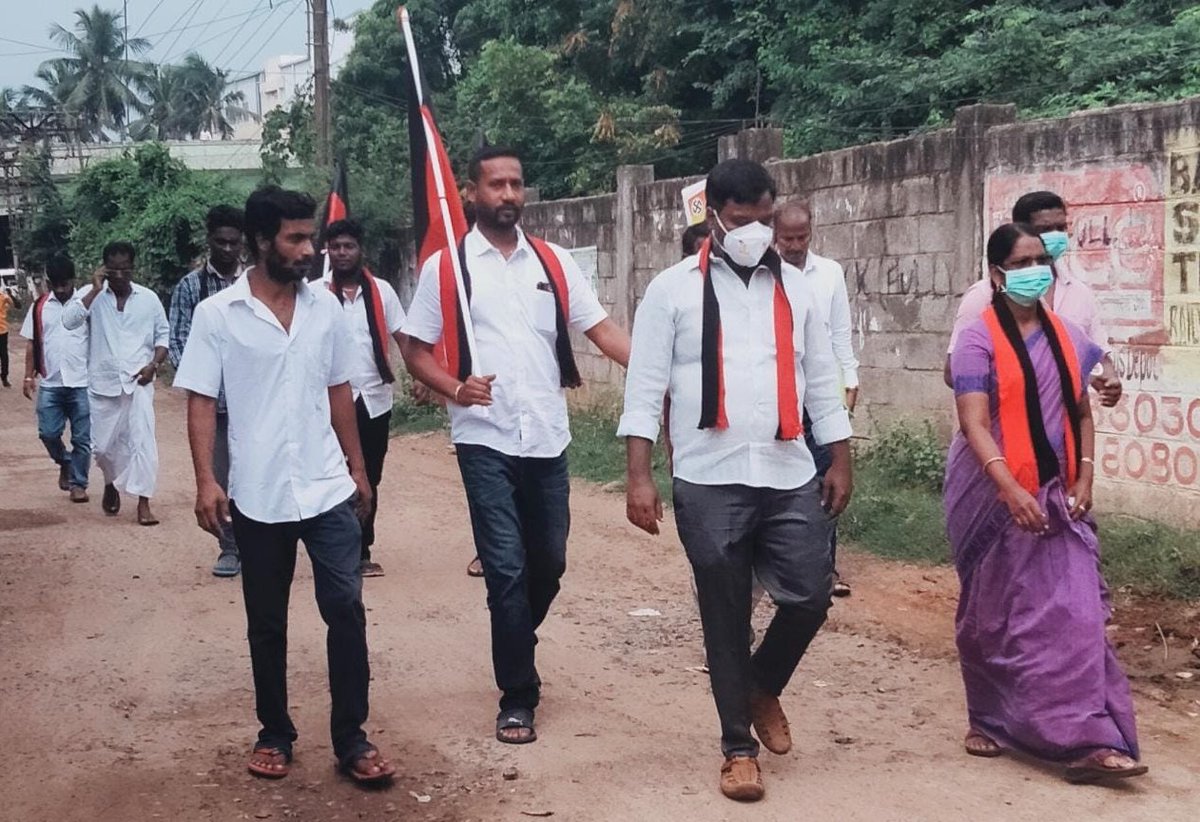 virugaibgugan's tweet photo. #Amv_prabhakarRajaArmy
#ஊரக_உள்ளாட்சிதேர்தல்
#10நாள்18000வாக்காளர்கள்.
#1முதல்15வார்டுகள்.
ஊரக உள்ளாட்சிதேர்தலை முன்னிட்டு அண்ணன்
@prabhakarraja_amv அவர்கள் தலைமையில்
காட்டாங்குளத்தூர்ஒன்றியம்  ஊராட்சியில் கழக மற்றும் கூட்டணிகட்சி வேட்பாளர்களை ஆதரித்து பிரச்சாரம் மேற்கொண்டோம்... https://t.co/jQHCqNoMDQ